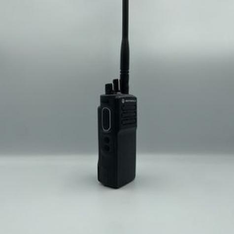 Рация Motorola DP4400e VHF + складная антенна на 108см фото 3