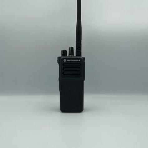 Рация Motorola DP4400e VHF aes 256 136-174 МГц фото 4