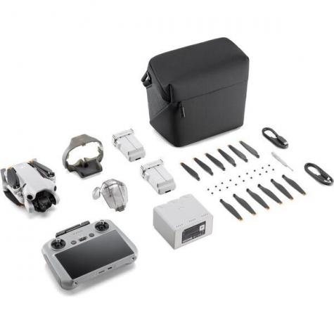 Квадрокоптер DJI Mini 4 Pro Fly More Combo (DJI RC 2) фото 1