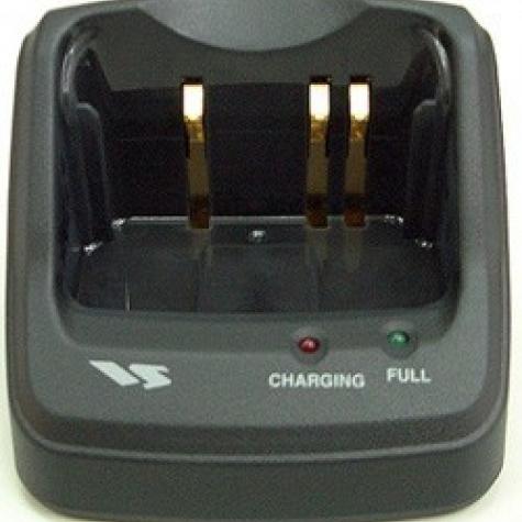 Yaesu CD-15A Быстрое зарядное устройство фото 1