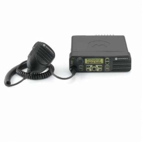 Автомобильная рация Motorola DM3600  фото 1
